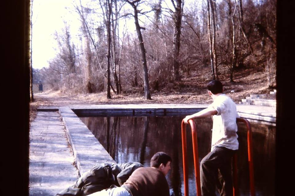 1980 piscine.jpg