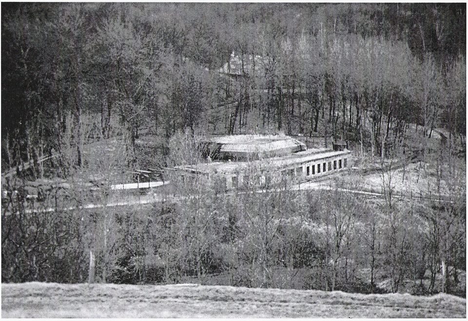 Chalet en 1980 au-dessus du bunker.jpg