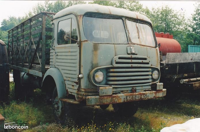 ford F94.jpg